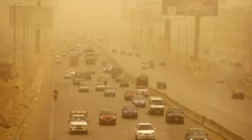 تحذير الأرصاد.. رياح مثيرة للرمال والأتربة تضرب محافظات مصر خلال الساعات المقبلة